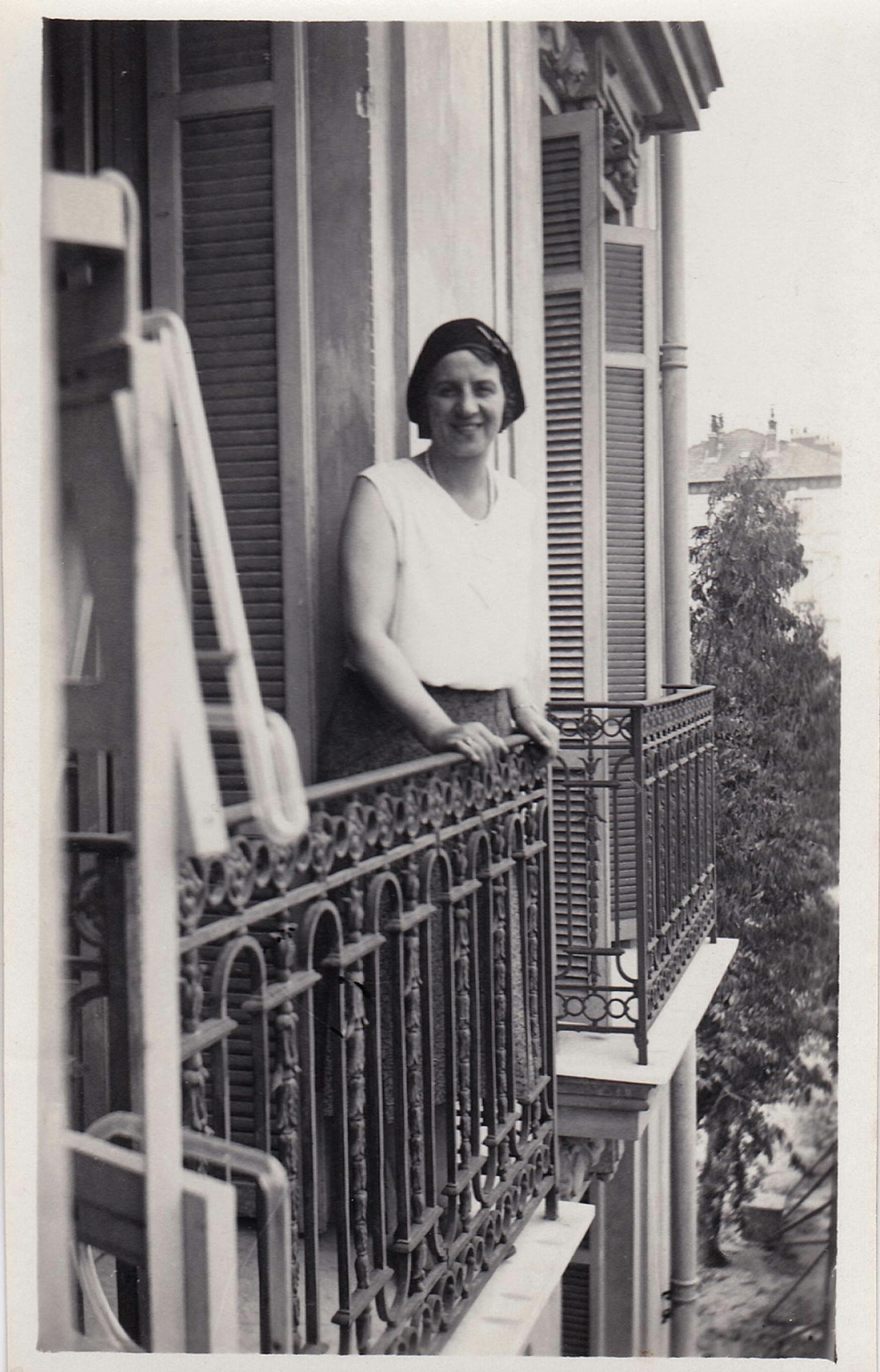 Photo ancienne en noir et blanc avant colorisation